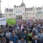 Sprzeczne sygnały z demonstracji na Węgrzech