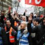 Potężne strajki we Francji – „Nie możemy poddać się Macronowi”