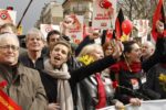 18.03.2012 Paryż. 120 tys. zwolenników Frontu Lewicy ruszyło na Bastylię. Kandydat FL na prezydenta Jean-Luc Mélenchon prowadzi najbardziej dynamiczną kampanię przeciw prawicy.