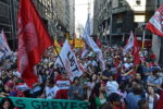 09.06.14 Sao Paolo. Strajkujący przed Mundialem pracownicy metra protestują razem z Ruchem Bezdomnych Pracowników (MTST).
