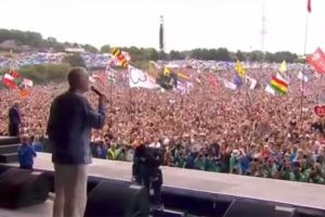 Corbyn na festiwalu Glastonbury