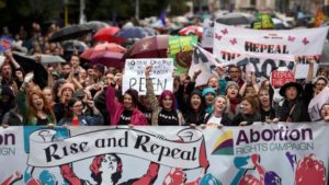 24.09.16 Dublin. Demonstracja żądająca referendum ws. aborcji.
