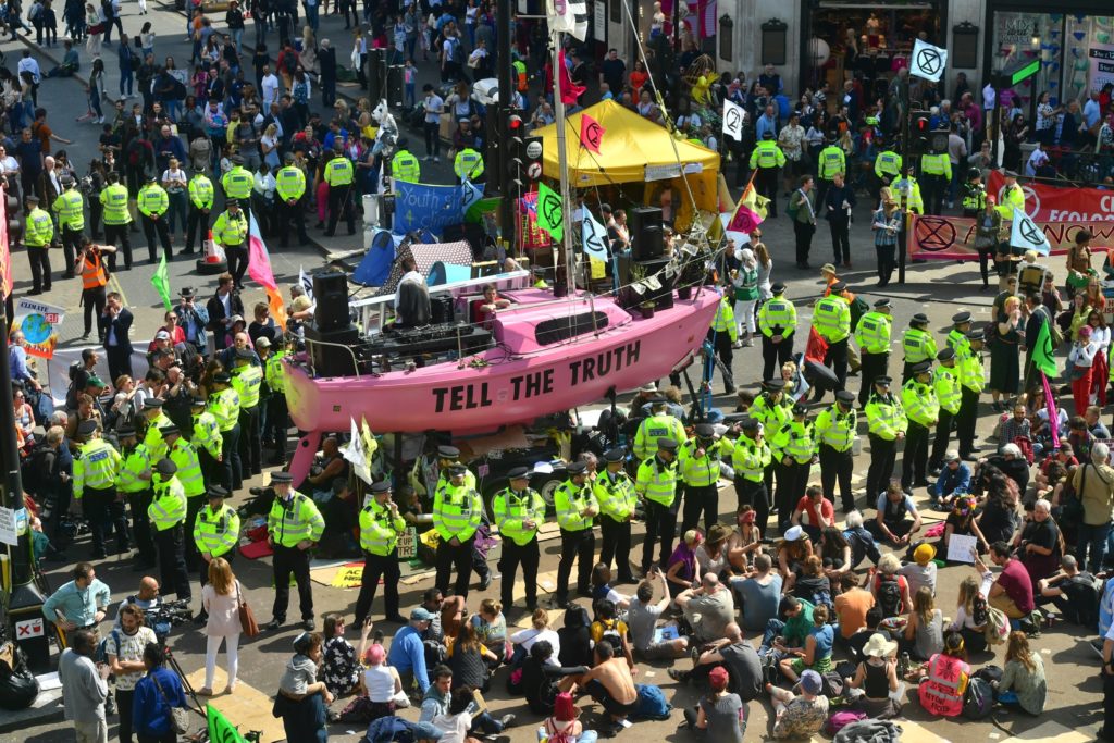 Londyn. Policja zatrzymała ponad 1000 osób podczas kwietniowych protestów XR.