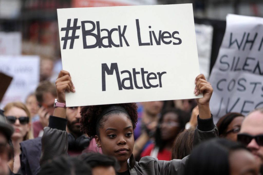 Napis: #Black Lives Matter