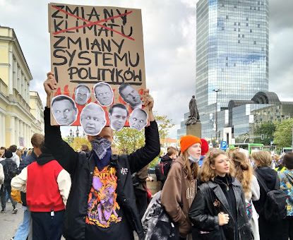24.09.21 Warszawa. Protest Młodzieżowego Strajku Klimatycznego. 
