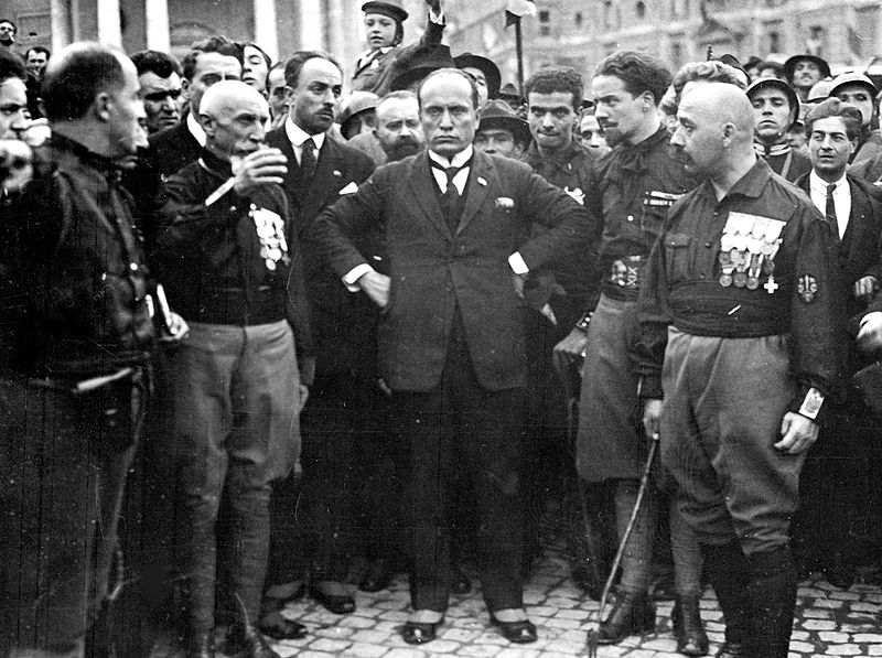 Mussolini w czasie “marszu na Rzym”.