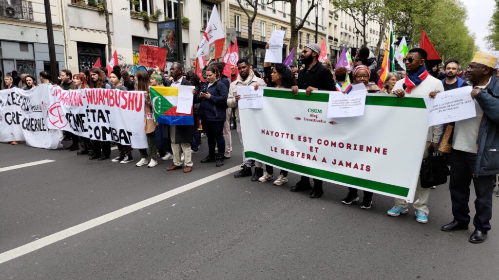 29.04.Paryż. Zdjęcie: Marche des Solidarités