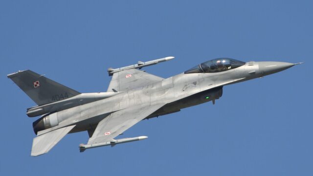 Eskalacja trwa. USA dały zielone światło Danii i Holandii 
na wysłanie 61 samolotów F-16 do Ukrainy.