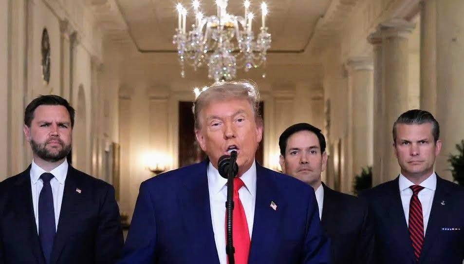 21.06.25 Biały Dom. Trump ogłasza, że USA zbombardowały Iran.