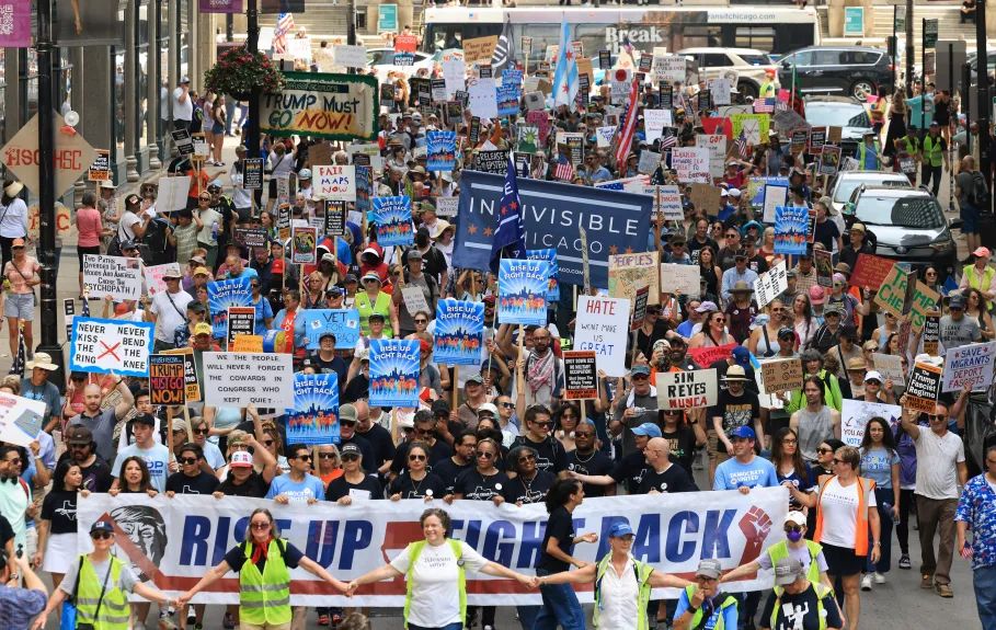 16.08.25 Chicago. Protest przeciwko Trumpowi.