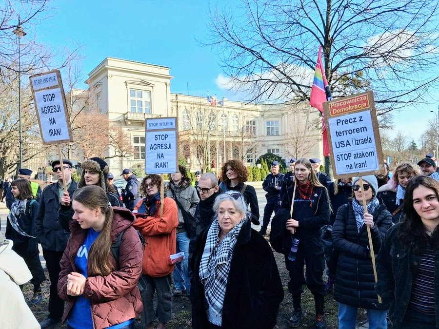 01.03.26 Warszawa. Protest przed ambasadą USA.