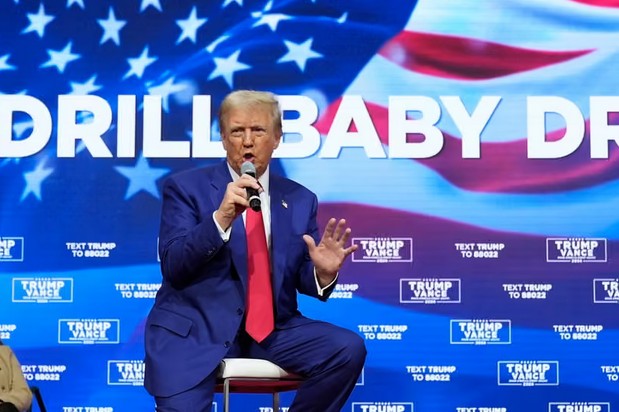 Donald Trump: „Wierć, kochanie, wierć”.